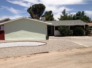 13925 Green Tree Blvd, Victorville, CA 92395