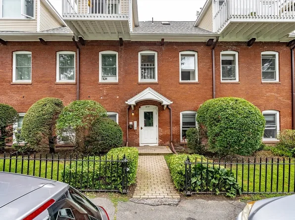 53-53B Clark Ave #7, Northampton, MA 01060