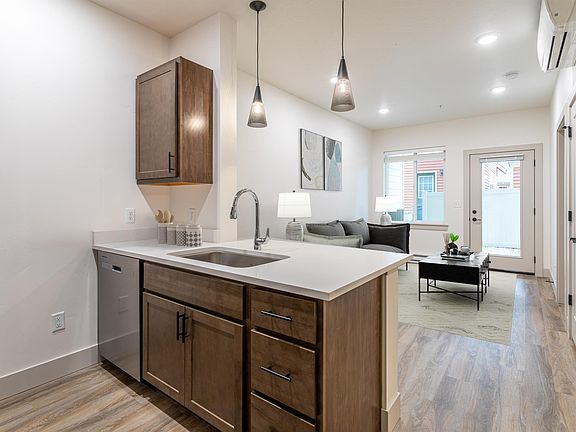 3rd image of 1845 S 7th St W #302