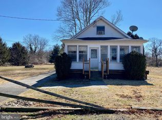 27 Phillip Dr, Salem, NJ 08079