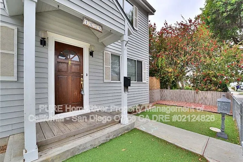 4 bed, 3.0 bath, 1600 sqft, $4,750 — Photo 3