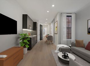 30-93 44th St #3W, Astoria, NY 11103