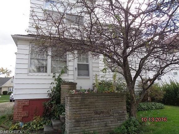 3rd image of 10213 Park Heights Ave