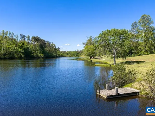 317 Lake View Ln, Palmyra, VA 22963