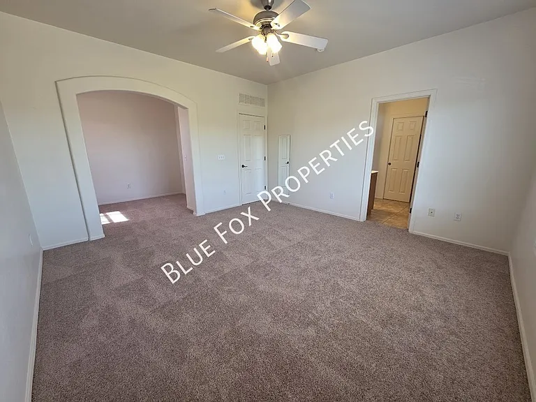 3508 W Lost Village Ln — Photo 25