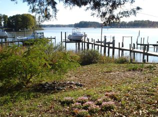 531 Monroe Bay Ave, Colonial Beach, VA 22443