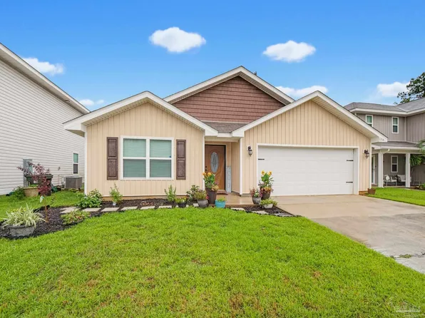 5768 Blackhorse Cir, Pensacola, FL 32526