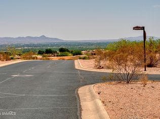 3017 Calle Estancias, Las Cruces, NM 88007