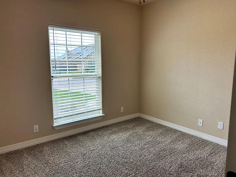 1621 Rusty Spur Dr — Photo 27