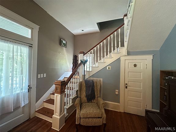 3rd image of 225 Central Ave