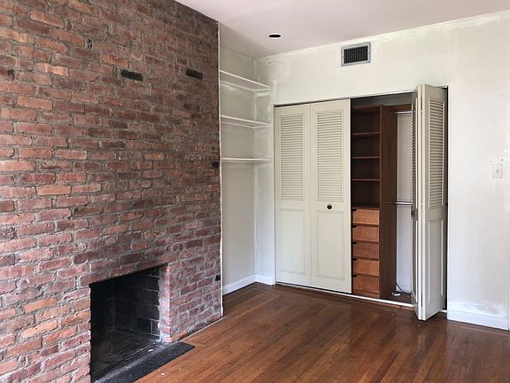 5th image of 304 E 52nd St