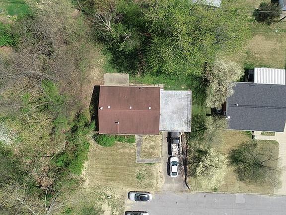 2nd image of 1111 Beale St