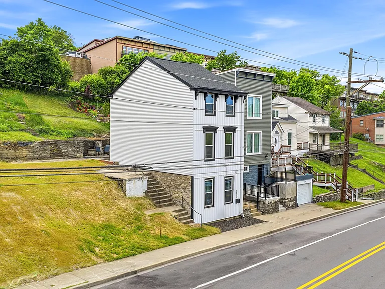 1255 W Pike St — Photo 38