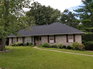 617 Sue Dr, Jefferson City, MO 65109