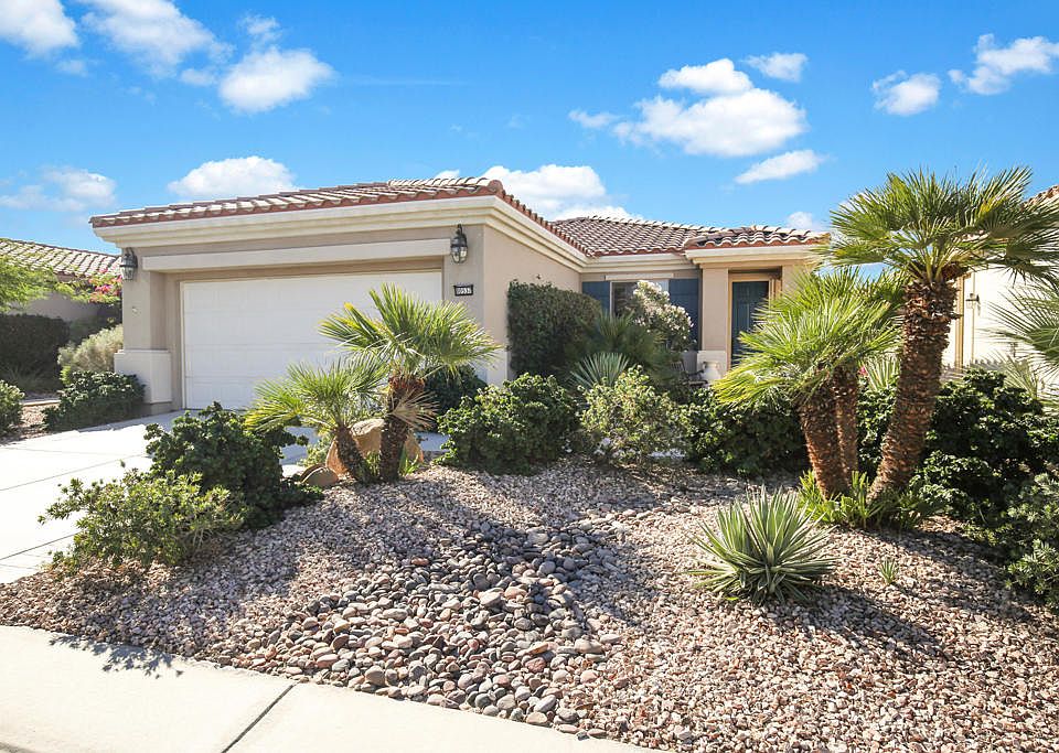 1st image of 80537 Avenida Camarillo