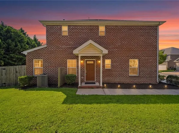 169 Nautico Way, Portsmouth, VA 23703