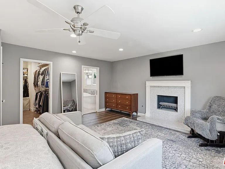 5516 Bluebell Ave — Photo 25
