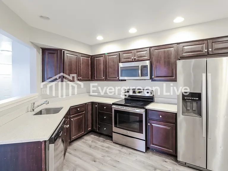 9210 Leigh Choice Ct — Photo 8
