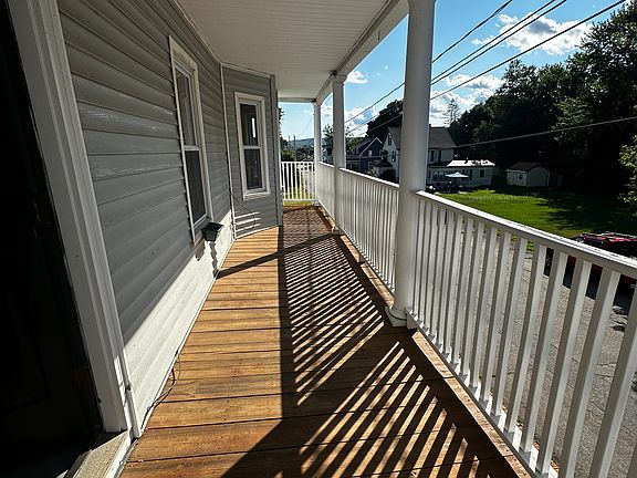 Front deck