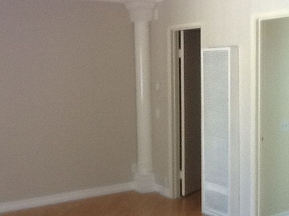 4th image of 11722 Saticoy St APT 14