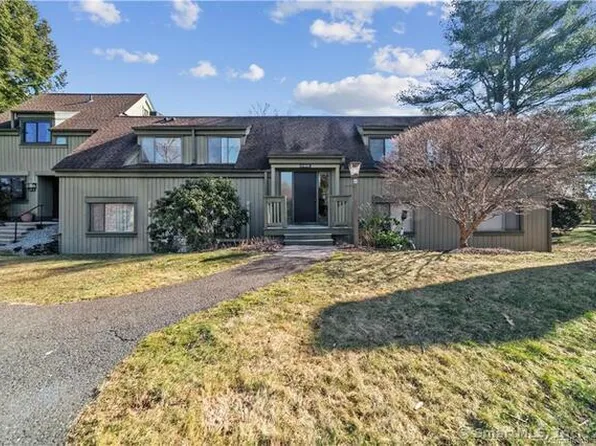 34 Heritage Village #E, Southbury, CT 06488