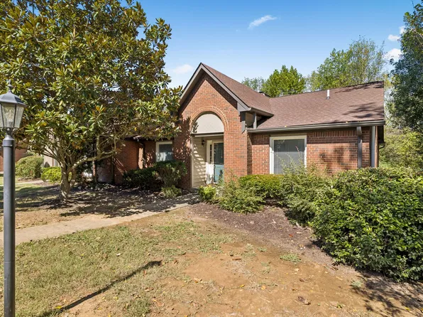224 Highland Villa Cir, Nashville, TN 37211