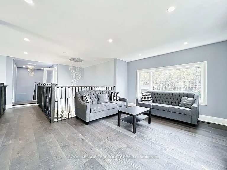 9 Rustlewood Ave — Photo 19