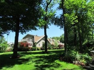 439 School St, Boylston, MA 01505