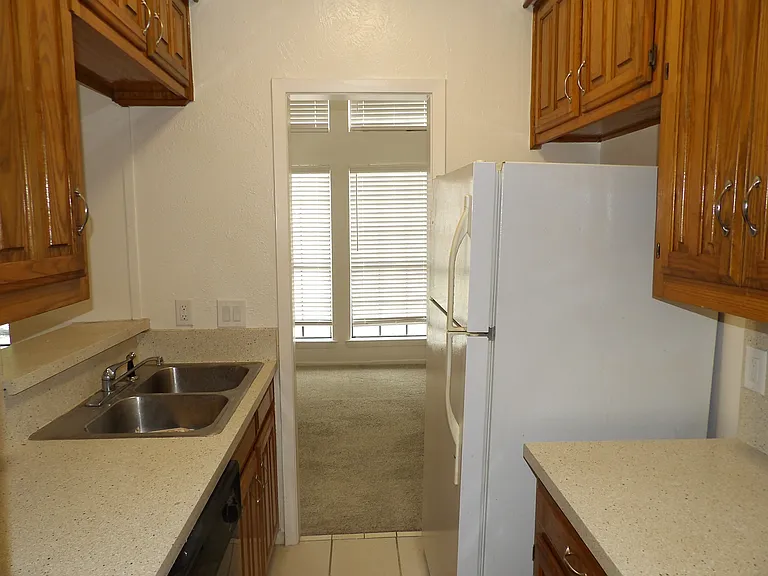 3909 Rawlins St #101 — Photo 11