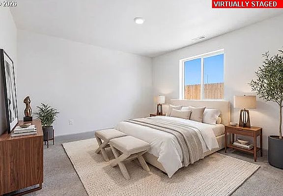 4th image of 1054 NE 10th Pl #1054