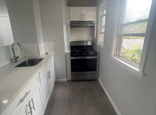 250 W 19th Ave #1B, Irvington, NJ 07111