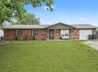 14079 S 294th East Ave, Coweta, OK 74429