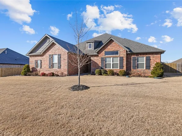620 Oriole Dr, Springdale, AR 72762