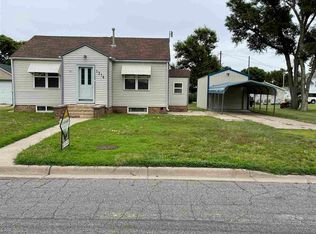 1314 Peace St, La Crosse, KS 67548