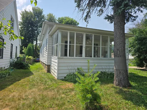 316 E 2nd St, Fairmont, MN 56031
