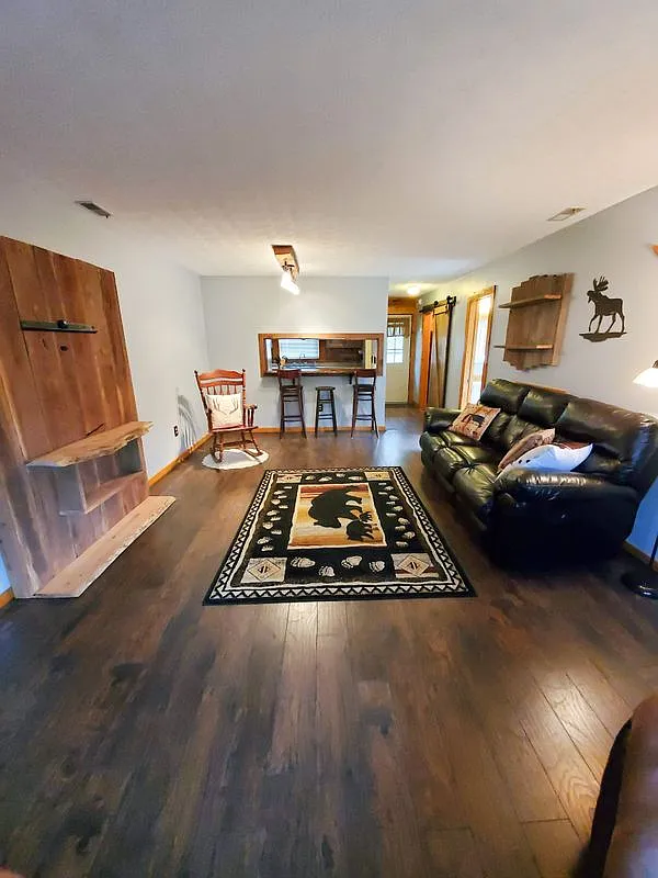 2 bed, 2.0 bath, 1080 sqft, $1,800 — Photo 4