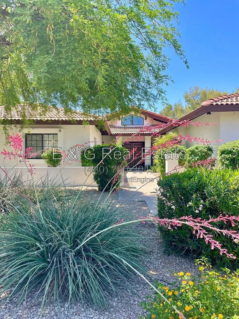 5 bed, 3.0 bath, 3212 sqft, $6,500 — Photo 4