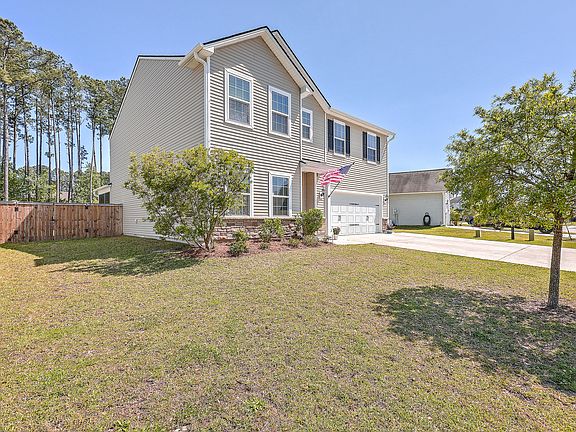 2nd image of 522 Stafford Springs Ct