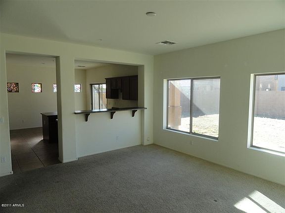 3rd image of 953 E CORRALL Street
