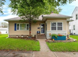 111 N Hazelwood Ave, Davenport, IA 52802