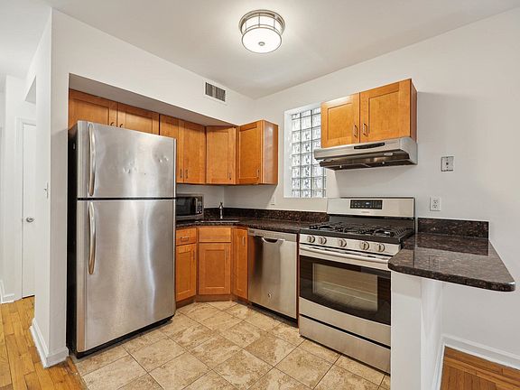 2nd image of 2700 Kennedy Blvd APT 105