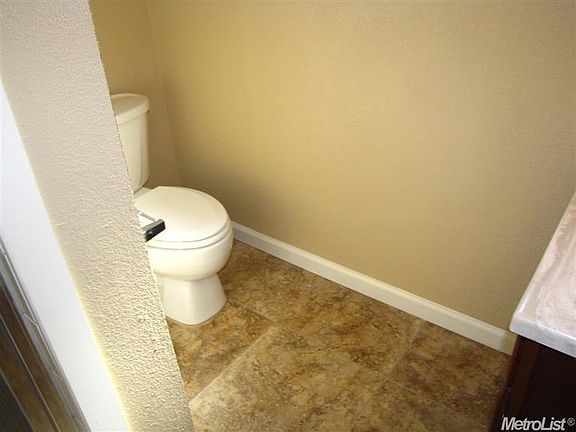 5th image of 2329 W Princeton Ave