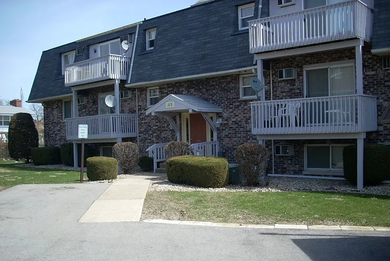 Twin Oaks West apartments — Photo 4