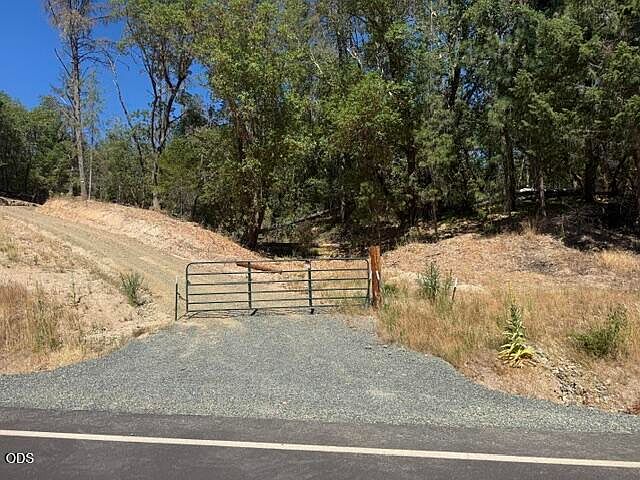 2nd image of Merlin Sanitarium Rd #10