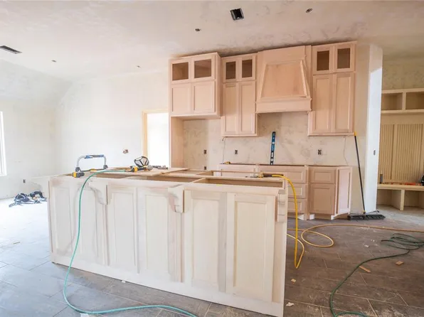 8725 Grey Joy Rd, Edmond, OK 73007