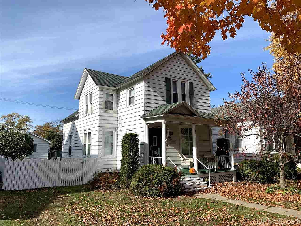 412 S 7th St Escanaba Mi 49829 Mls 1124026 Zillow