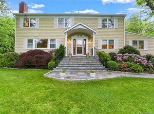 88 Winding Brook Ln, Stamford, CT 06902