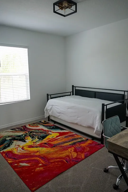 5 bed, 2785 sqft, $3,295 — Photo 4