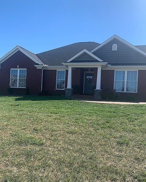 1st image of 2323 Stapelton Dr