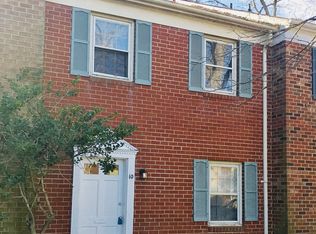 10 Farrell Ln, Fredericksburg, VA 22408